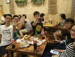 新洲烧烤加盟,学烧烤技术,开烧烤店多少钱疯狂烤翅加盟